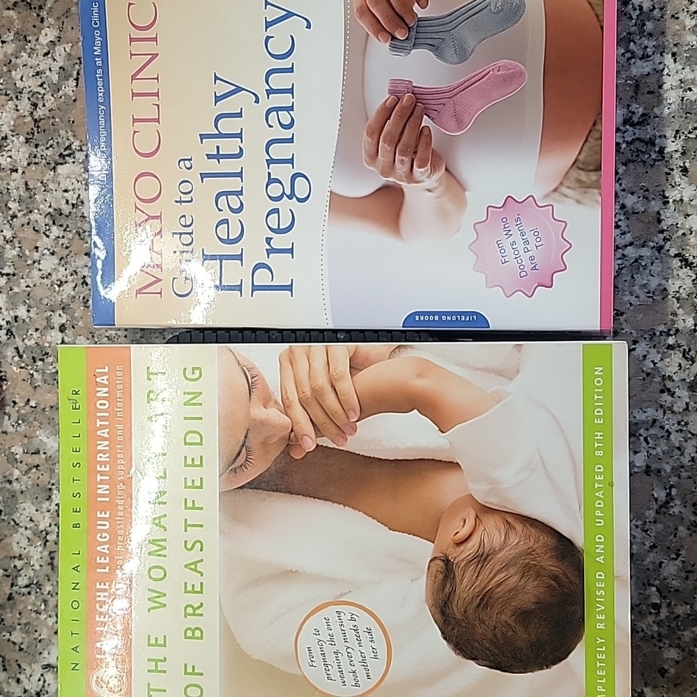 Bundle of 2 Pregancy books